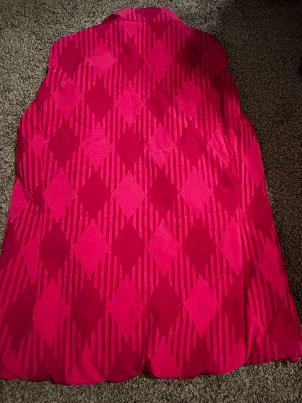 Nike Golf Womens Bright Pink Diamond-Print zip up Vest - Picture 2 of 6